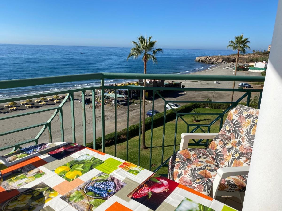 Torrox Costa Beachfront Apartment Exterior photo